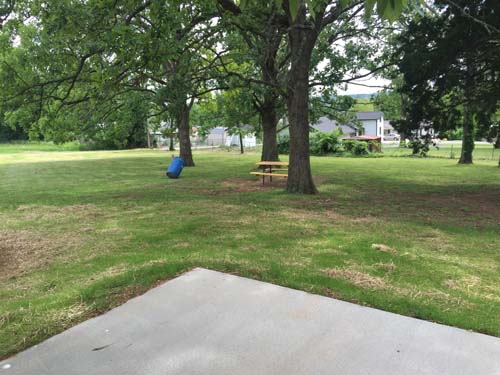 Picnic table and trash can in Bilderback Park
